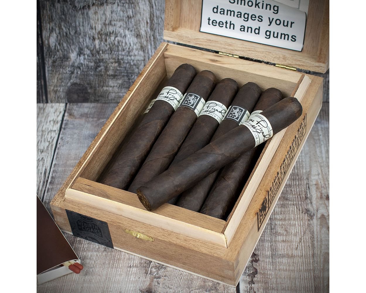 Drew Estate Liga Privada No 9 Toro Especial Cigars - Box of 12 Drew Estate Liga Privada No 9 Toro Especial Cigars - Box of 12