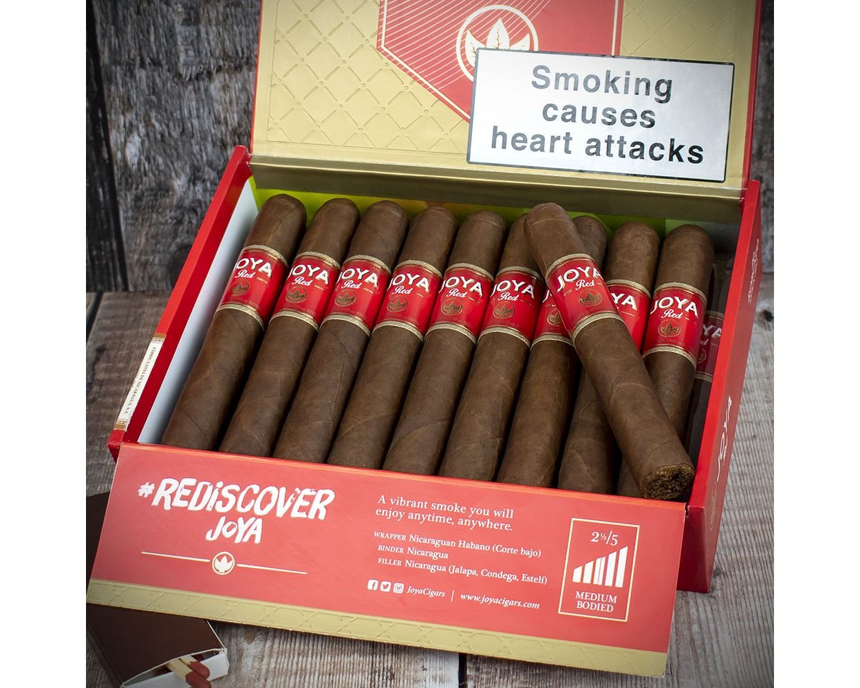 Joya de Nicaragua Red Robusto Cigars - Box of 20 Joya de Nicaragua Red Robusto Cigars - Box of 20